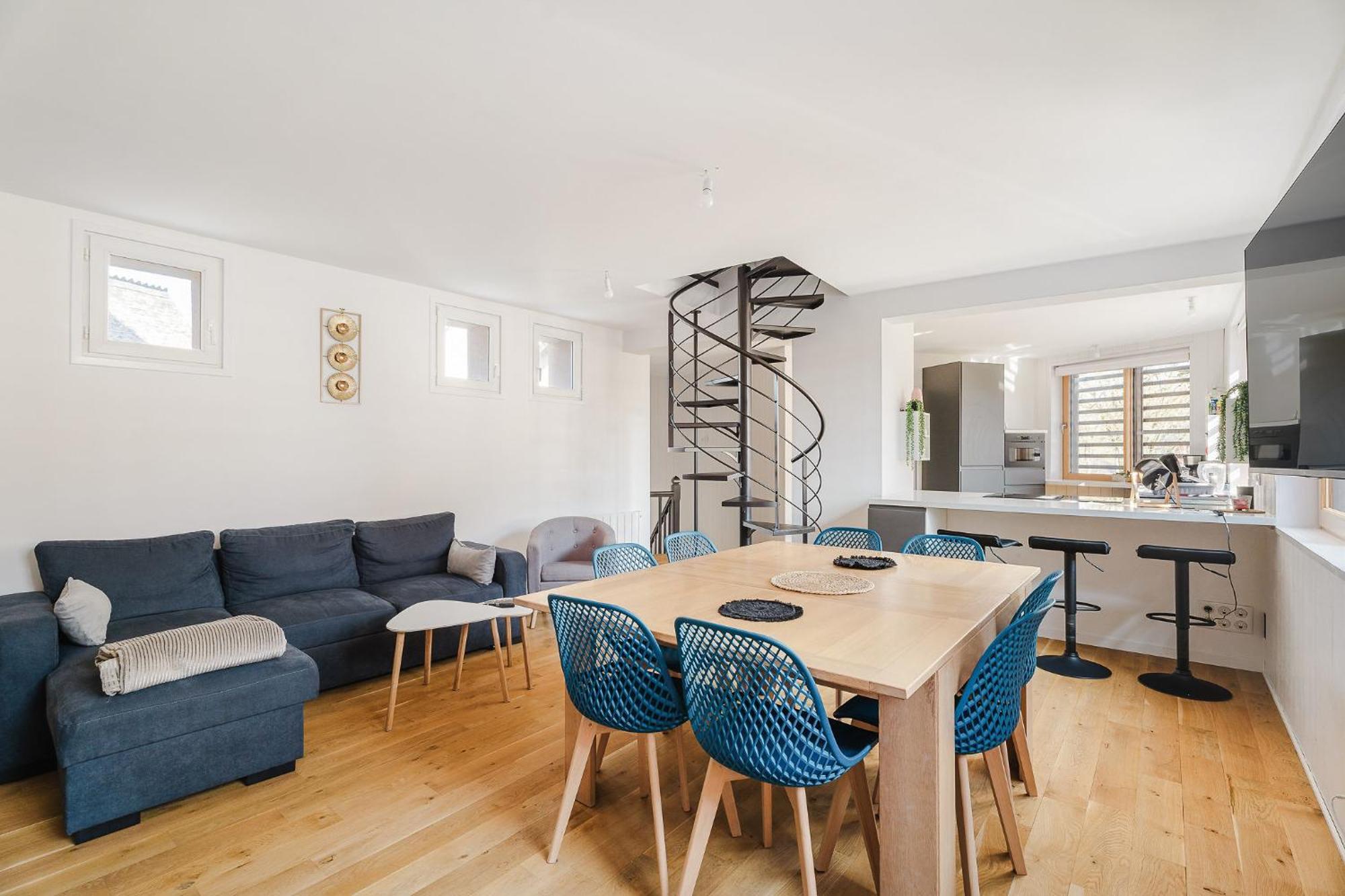 L'Atelier, Appartement Lumineux Et Cosy Ploermel Exterior photo